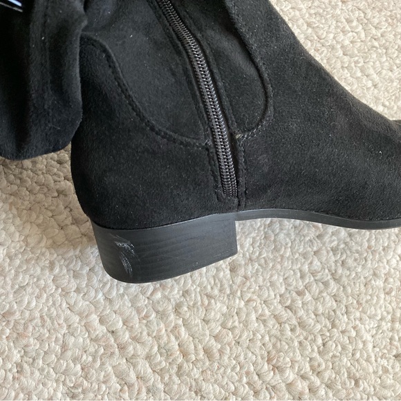 Black over the knee boots - Picture 4 of 6